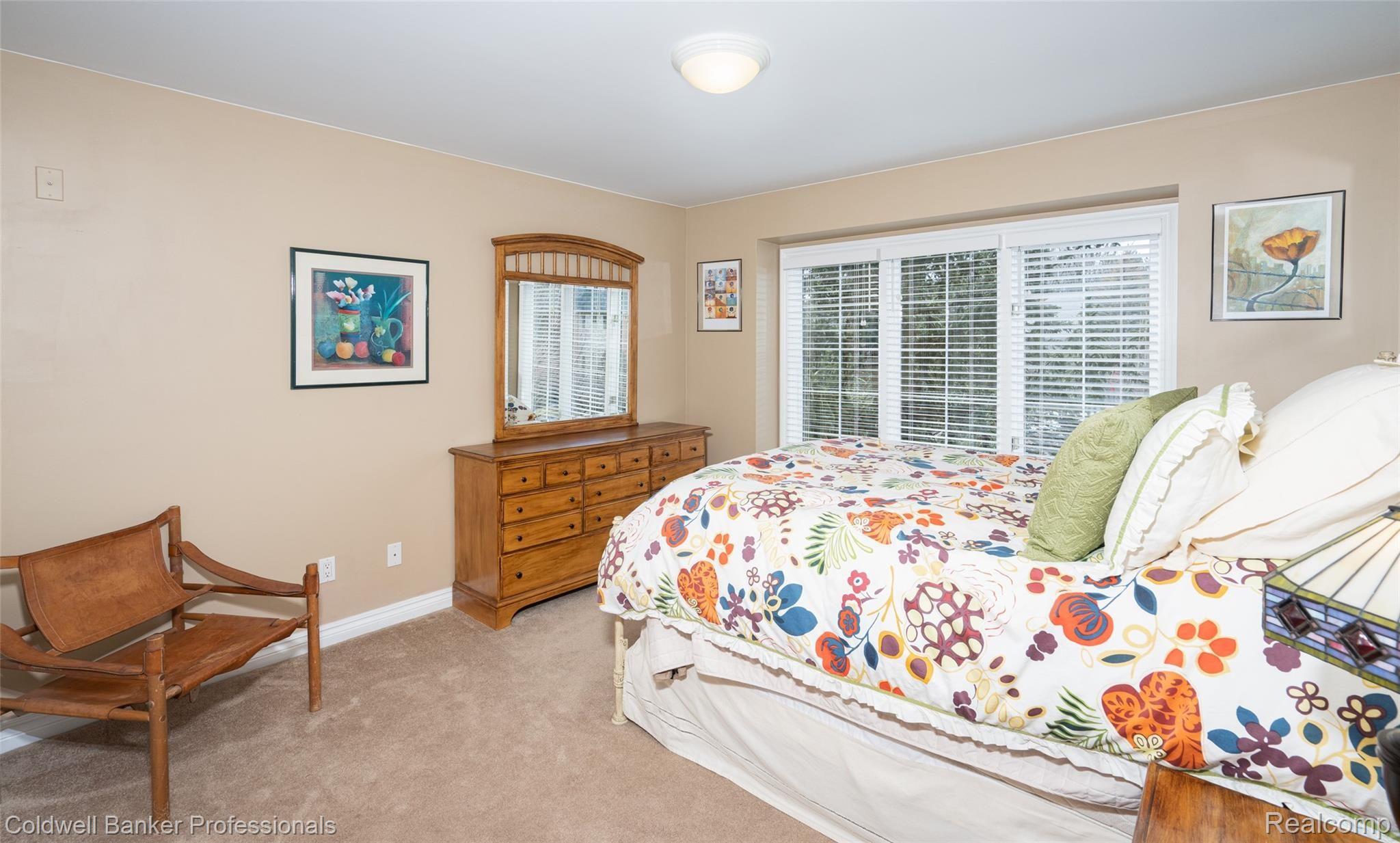 2555 Golf Crest Drive Rochester, MI 48309 - Photo 33 of 91 2555 Golf Crest Dr RHills-32.jpg