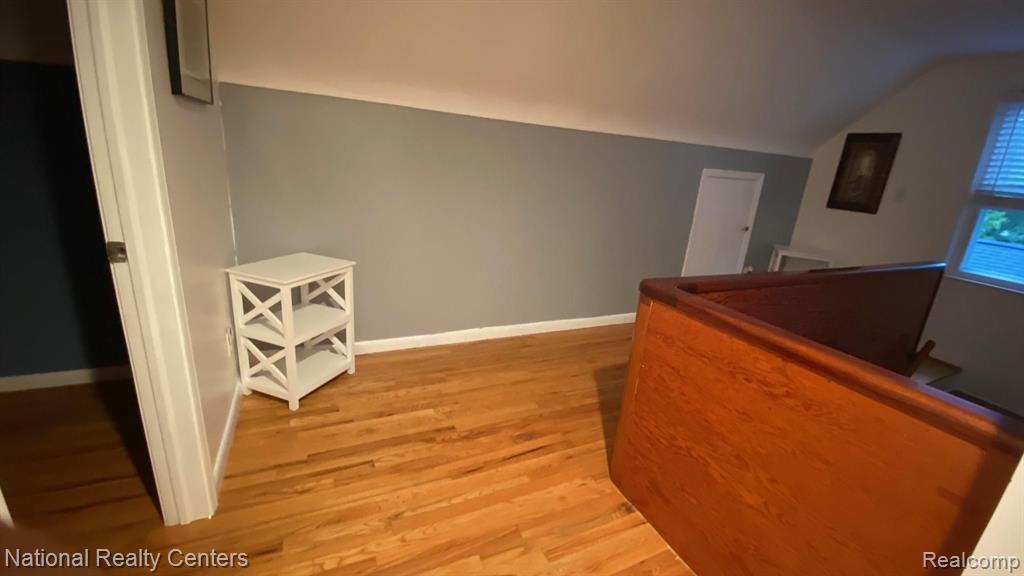 1736 Croft Road Birmingham, MI 48009 - Photo 16 of 24
