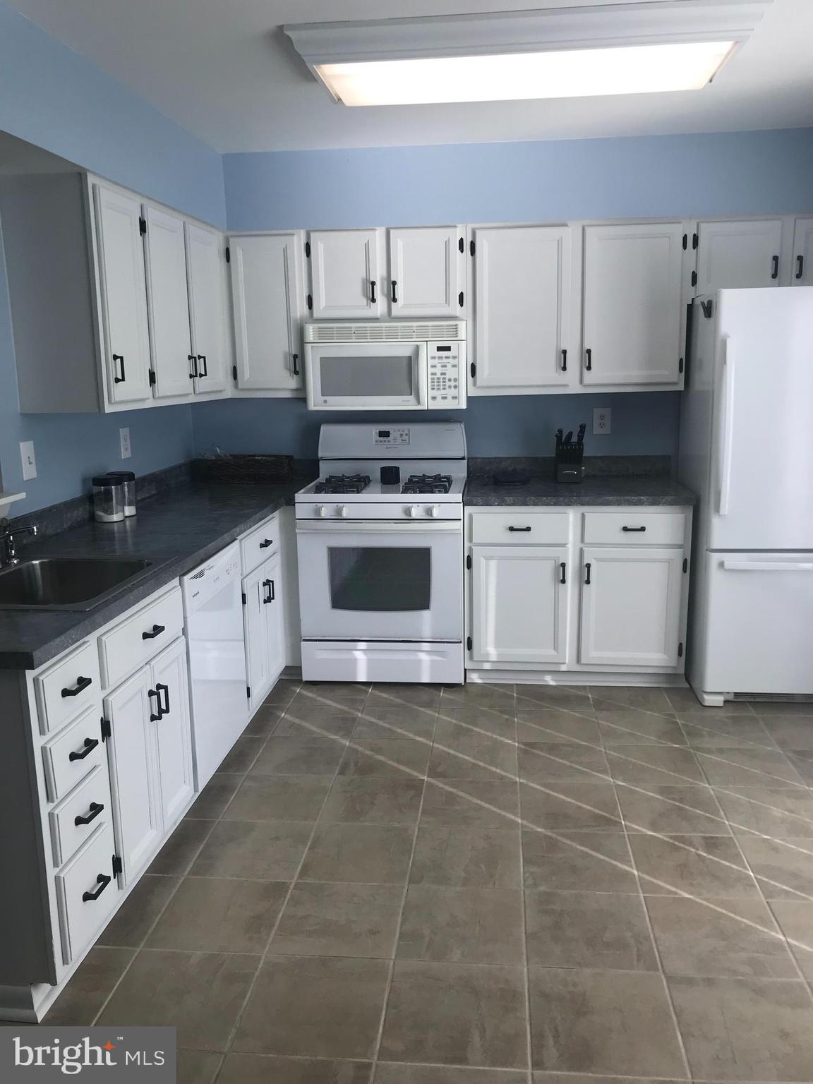 1818 Jackson Road Baltimore, MD 21222 - Photo 13 of 46