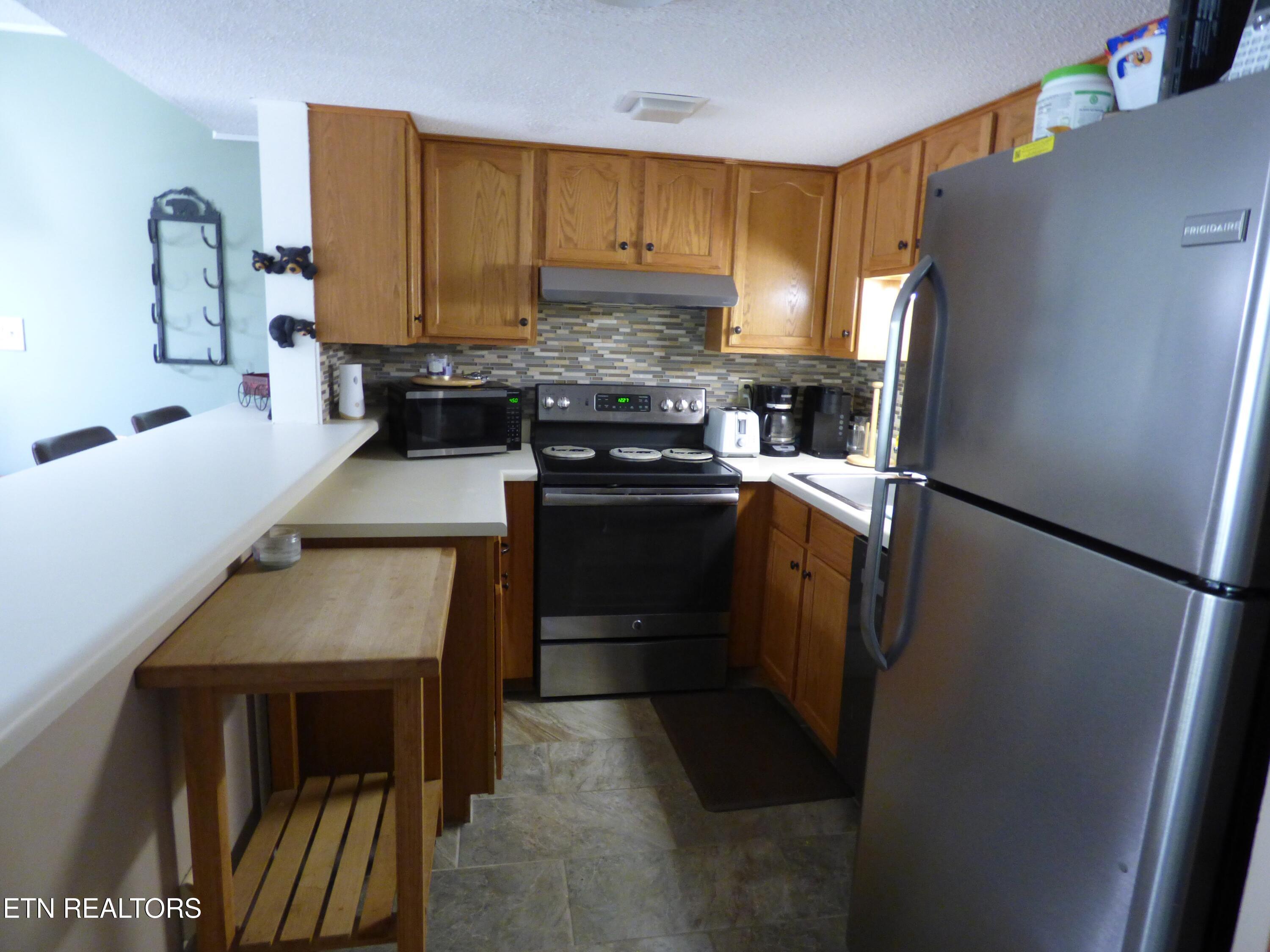 1081 Cove Road, Unit 821 Sevierville, TN 37876 - Photo 7 of 28 P1310346