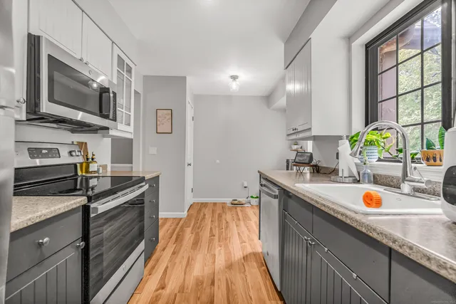 $329,900 | 510 Swanson Crescent, Unit 510, Milford, CT 06461