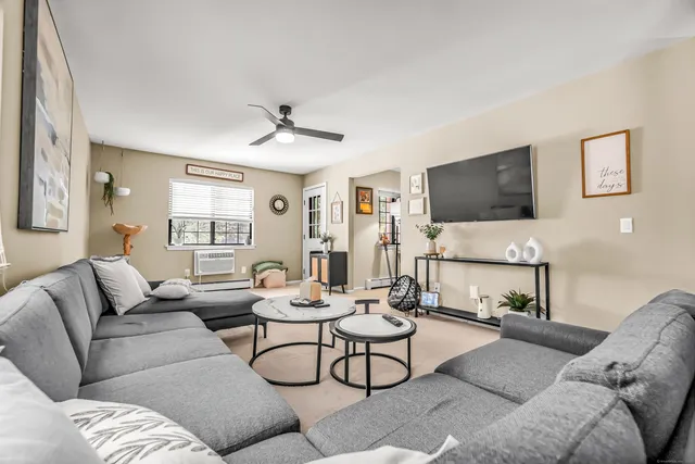 $329,900 | 510 Swanson Crescent, Unit 510, Milford, CT 06461