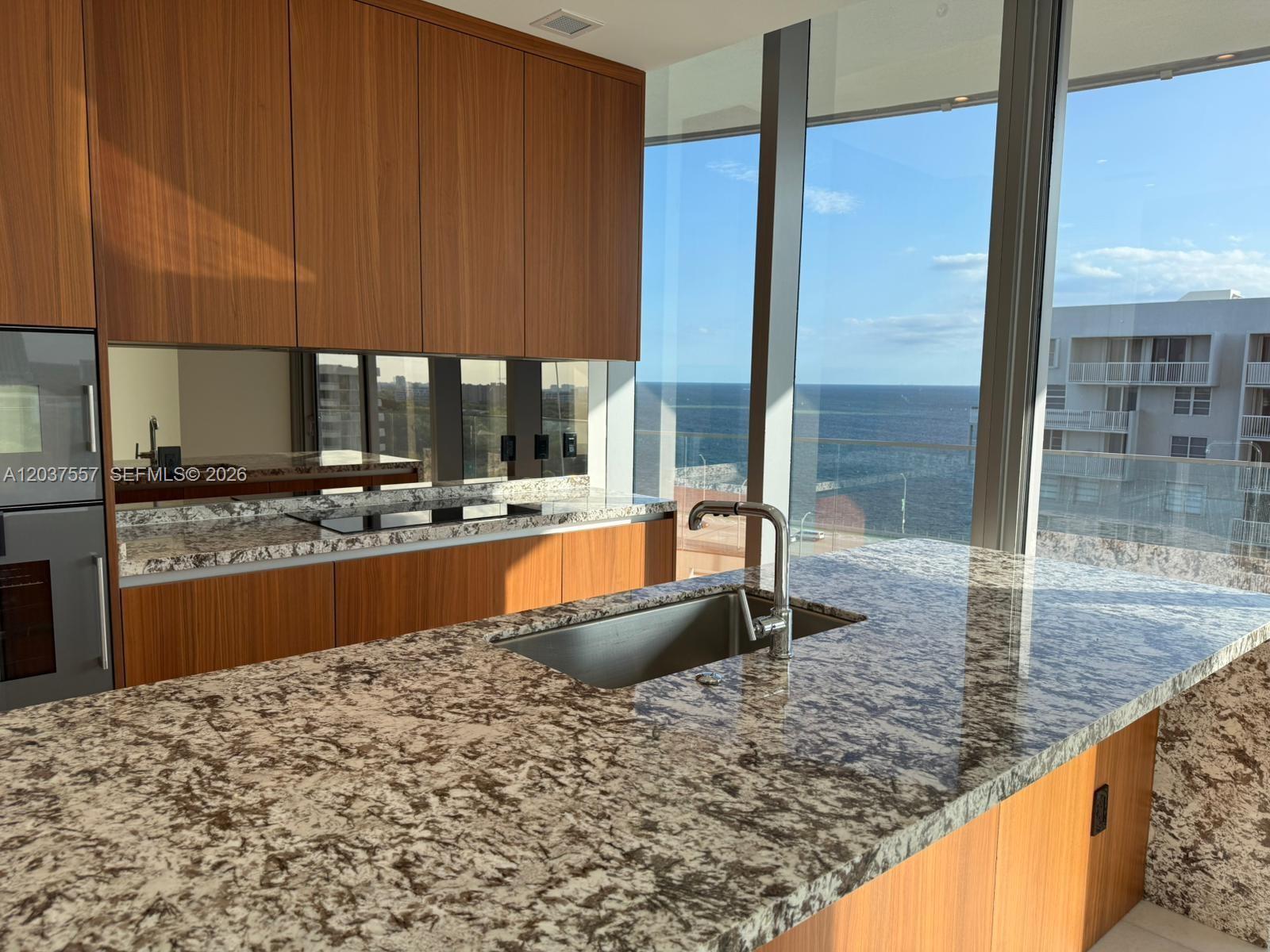 175 Southeast 25th Road, Unit 903 Miami, FL 33129 - Photo 12 of 36