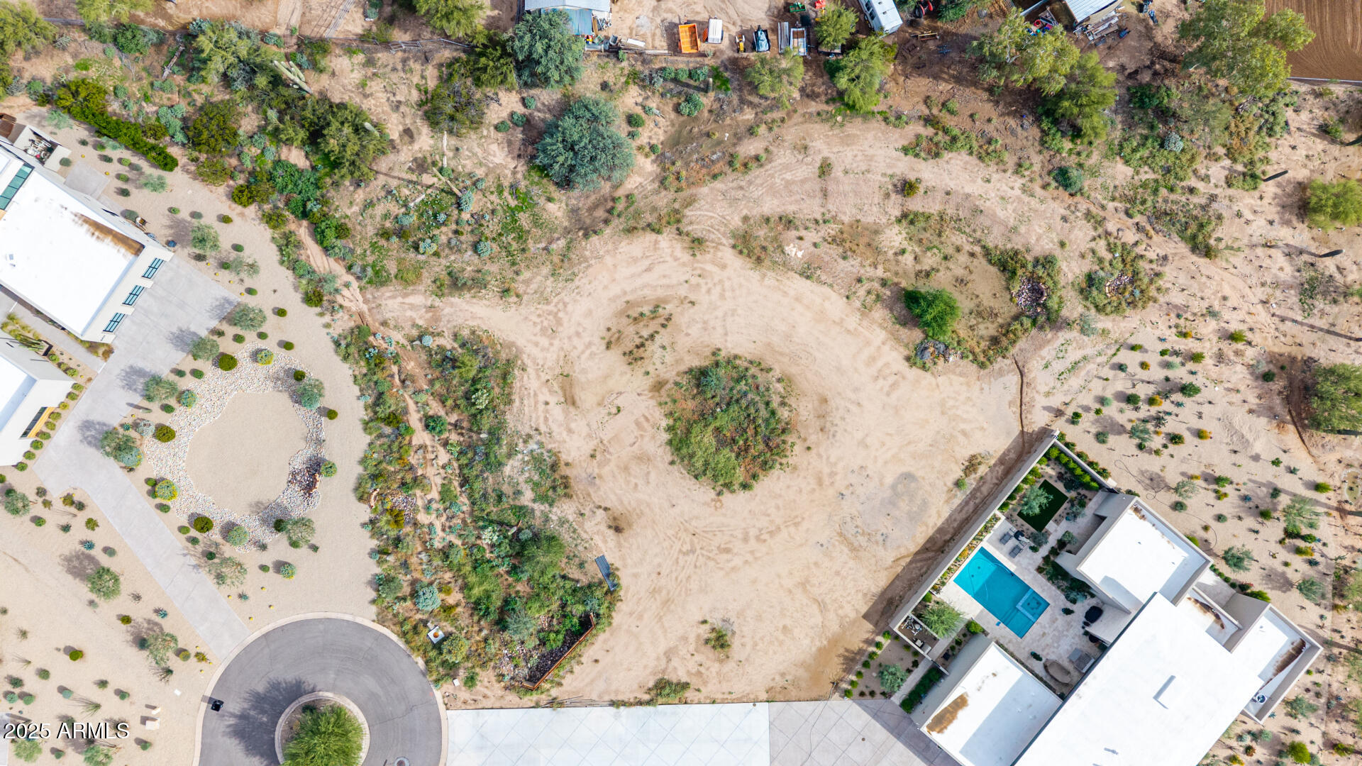 6415 East Lomas Verdes Drive, Unit 4 Scottsdale, AZ 85266 - Photo 1 of 24 11 Lomas Verdes Aerials