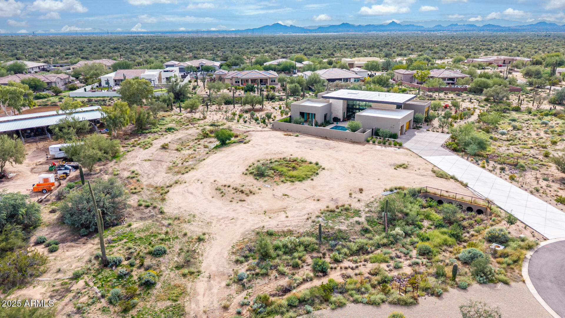 6415 East Lomas Verdes Drive, Unit 4 Scottsdale, AZ 85266 - Photo 10 of 24 9 Lomas Verdes Aerials