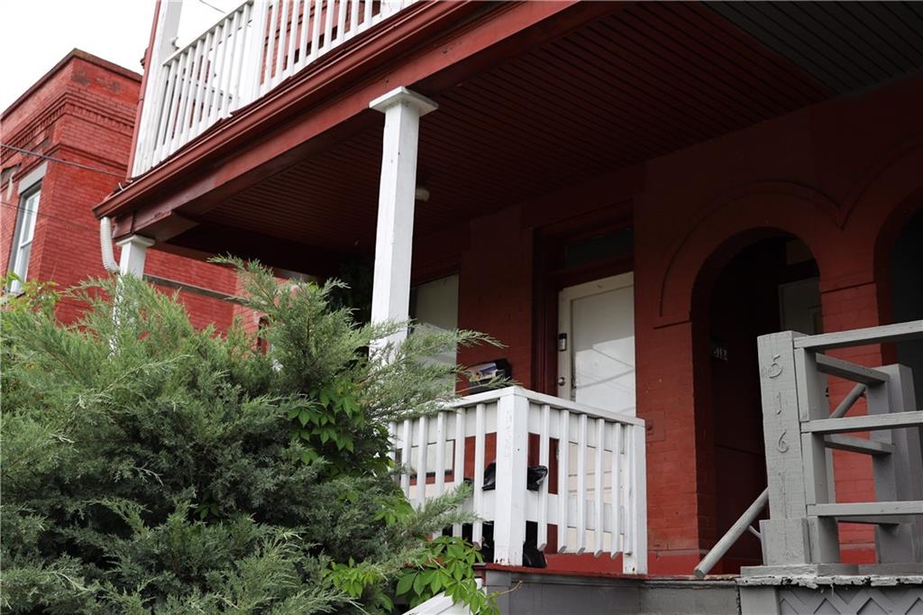 518 Middle Avenue Wilmerding, PA 15148 - Photo 14 of 37 a view of buildings