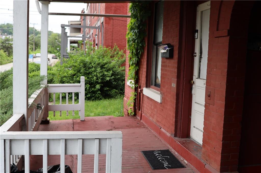 518 Middle Avenue Wilmerding, PA 15148 - Photo 16 of 37