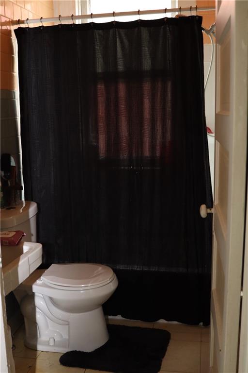 518 Middle Avenue Wilmerding, PA 15148 - Photo 24 of 37 a bathroom with a sink and a toilet