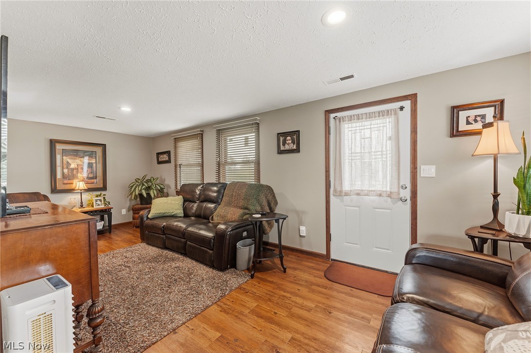 8120 Crow Road Litchfield, OH 44253 - Photo 15 of 50