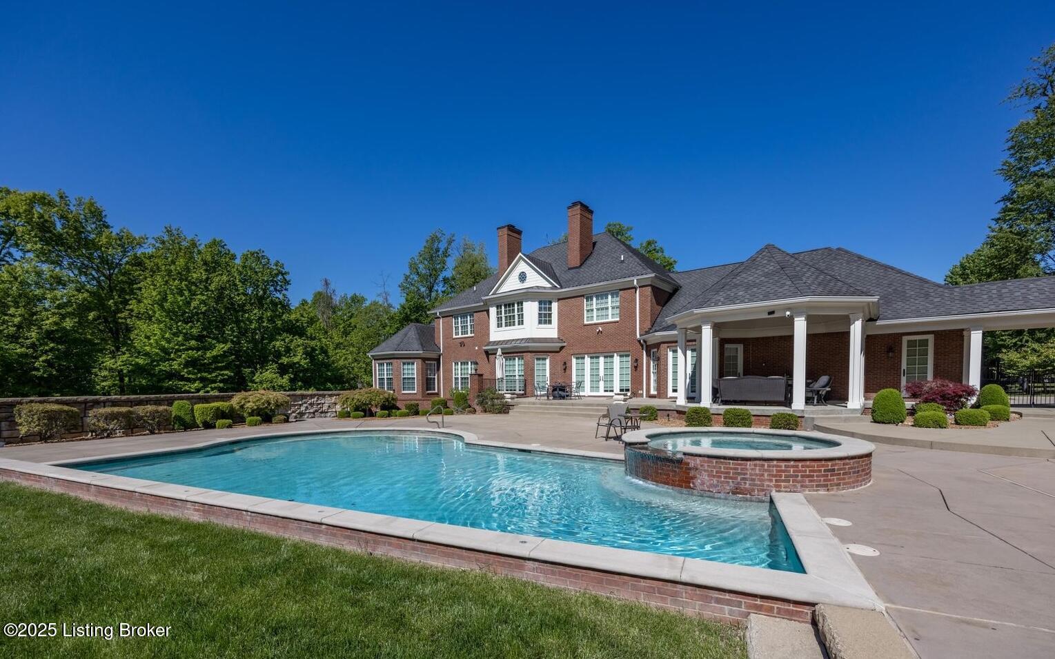 5200 Blakely Ridge Road Louisville, KY 40222 - Photo 136 of 140 blakely pool 2