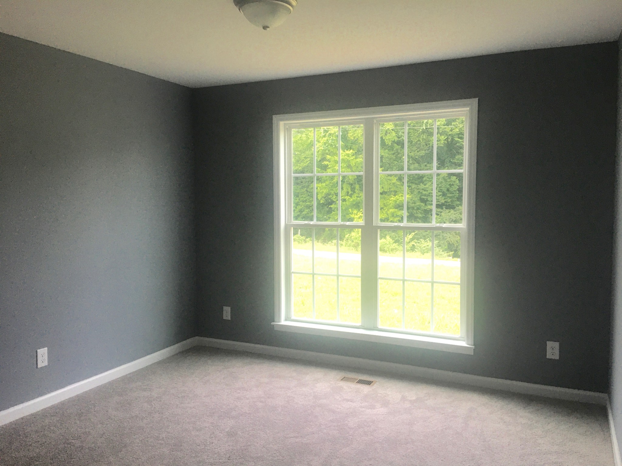 2281 Franklin Hayes Road Pulaski, TN 38478 - Photo 14 of 18 an empty room with a window