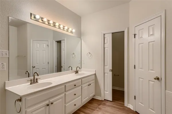 $2,500 | 511 Susana Drive, Georgetown, TX 78628
