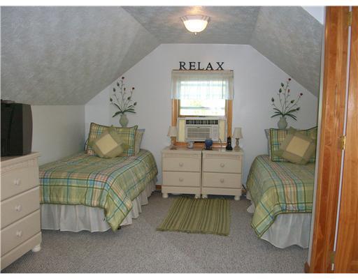 135 Fox Hollow Road Kittanning, PA 16201 - Photo 11 of 17 Exterior Front. This is a sweetheart of a bedroom