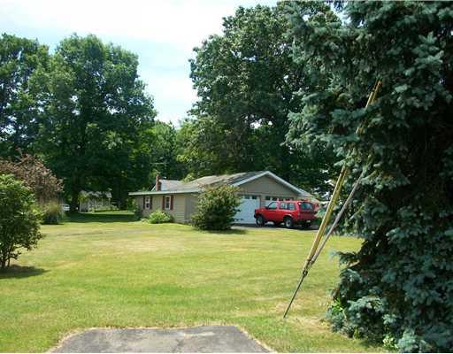 135 Fox Hollow Road Kittanning, PA 16201 - Photo 3 of 17 Exterior Front. Two car garage with spacious workshop attached
