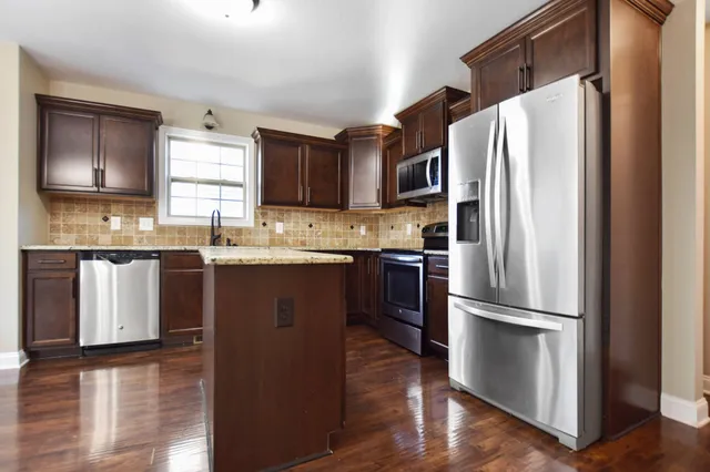 $1,850 | 3784 Tradewinds Terrace, Clarksville, TN 37040