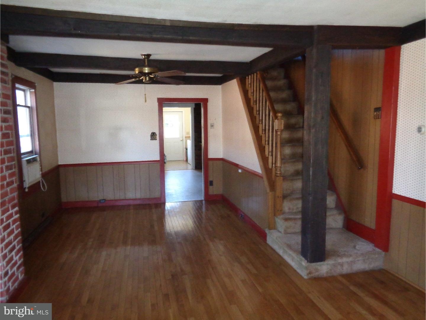205 Pennwyn Place Reading, PA 19607 - Photo 3 of 23 Gallery Image 3