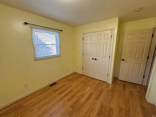 $189,900 | 1816 Woodlawn Drive, Washington, IN 47501