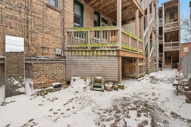 a view of a large building