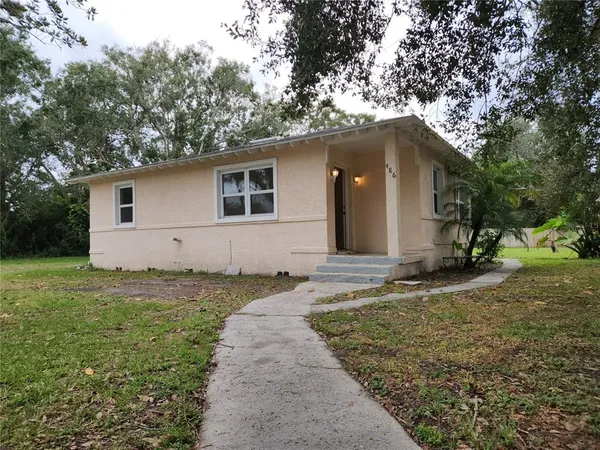 $2,050 | 486 Oak Street, New Smyrna Beach, FL 32168