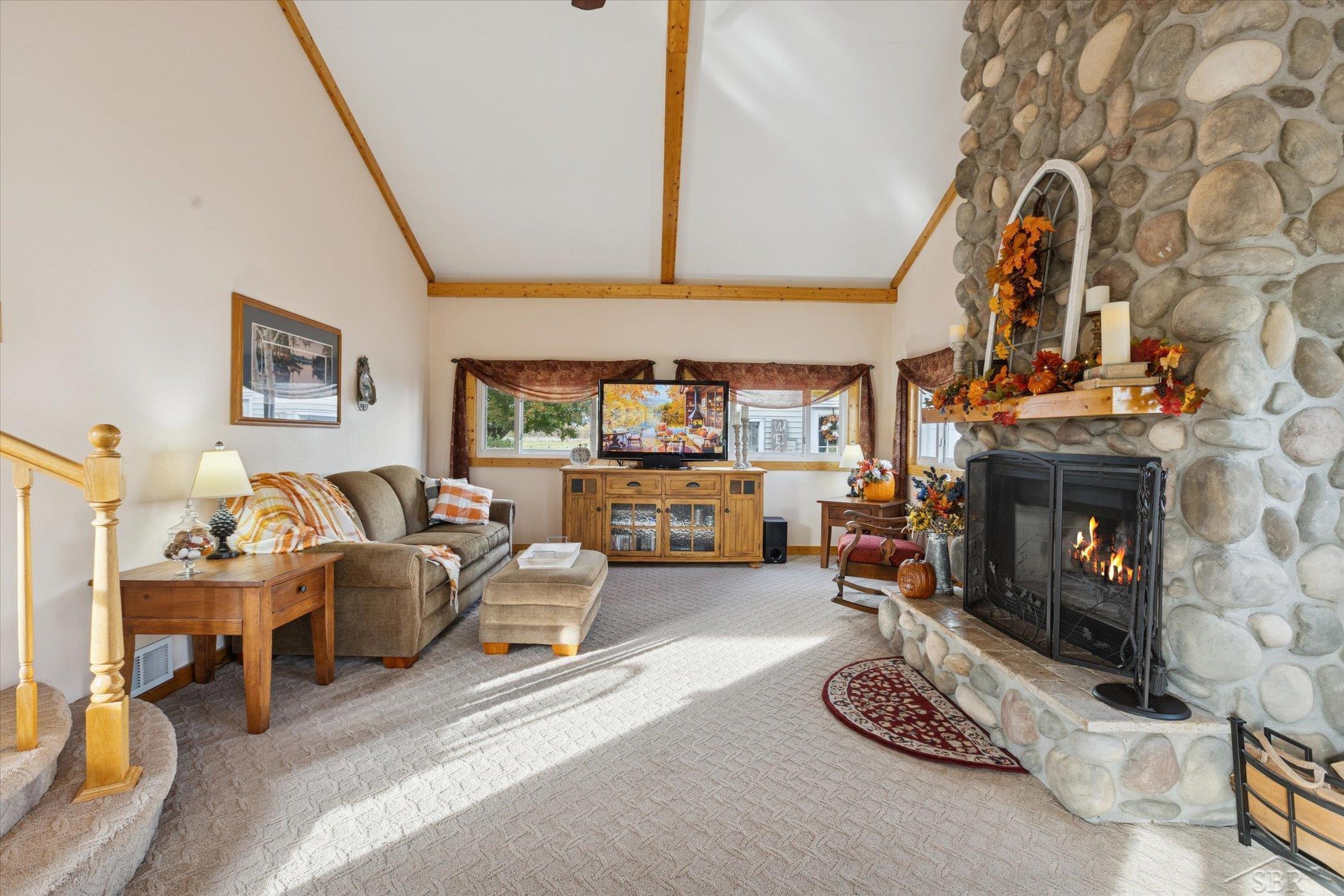7165 Hospital Road Freeland, MI 48623 - Photo 5 of 83