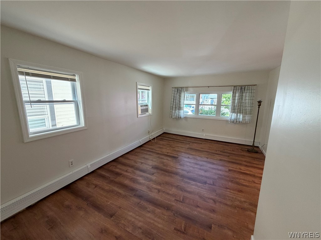 76 Bush Street Buffalo, NY 14207 - Photo 6 of 47