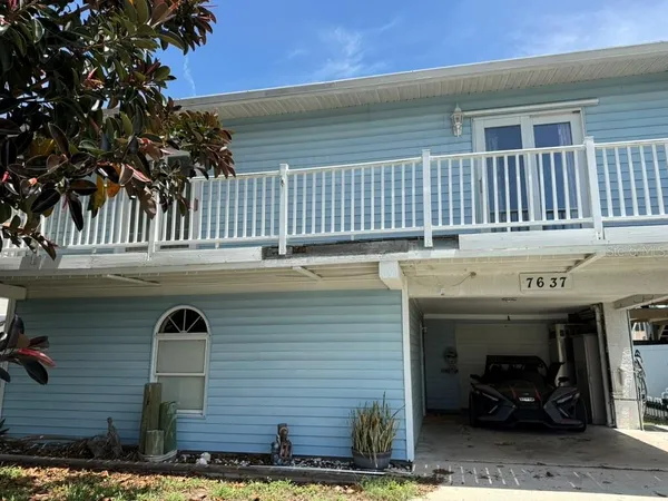 $460,000 | 7637 Hatteras Drive, Hudson, FL 34667