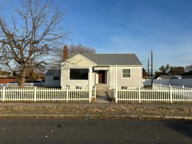 $324,900 | 1748 North Lacey Street, Spokane, WA 99207