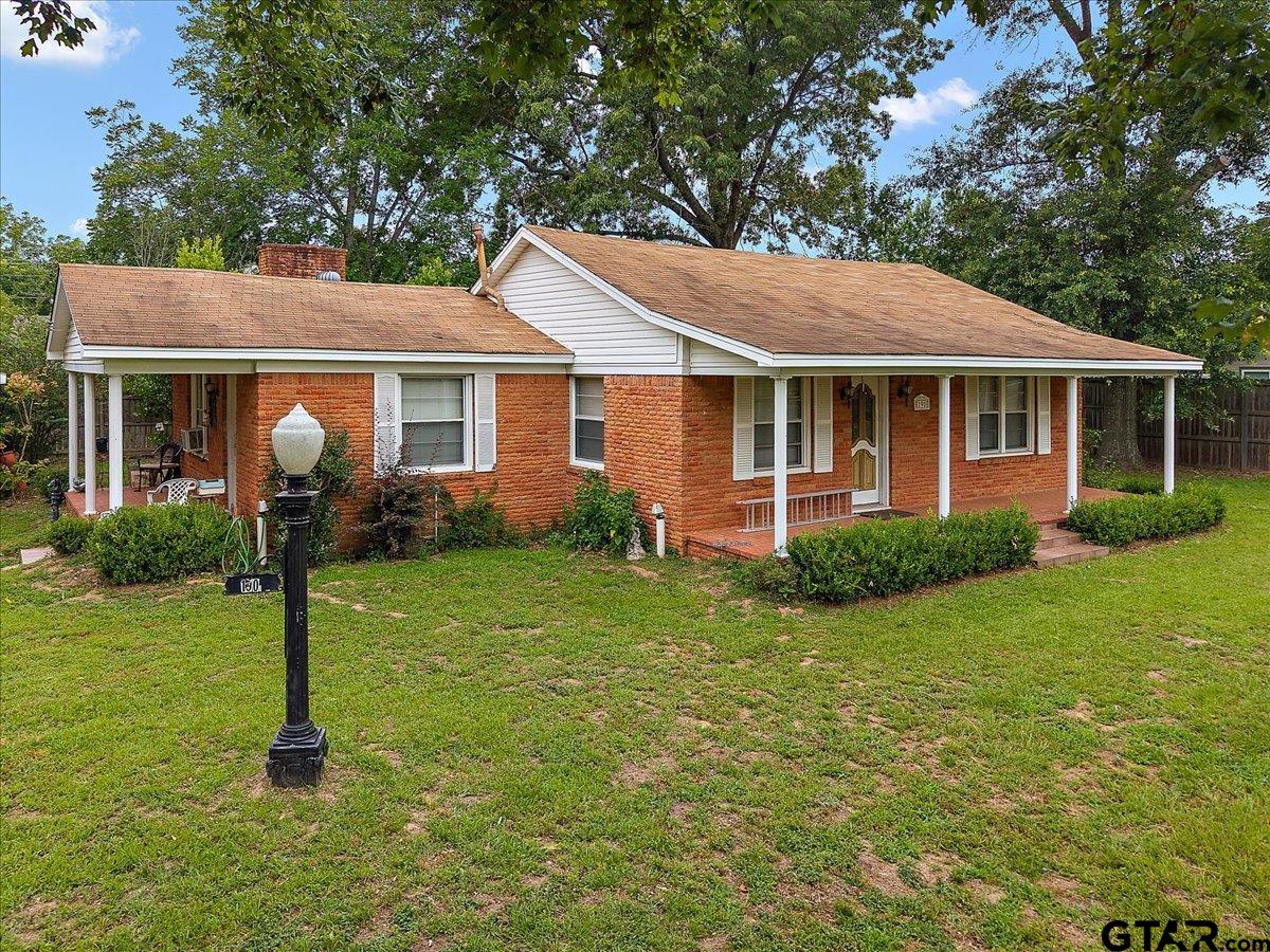 190 Fairview Street Rusk, TX 75785 - Photo 6 of 28