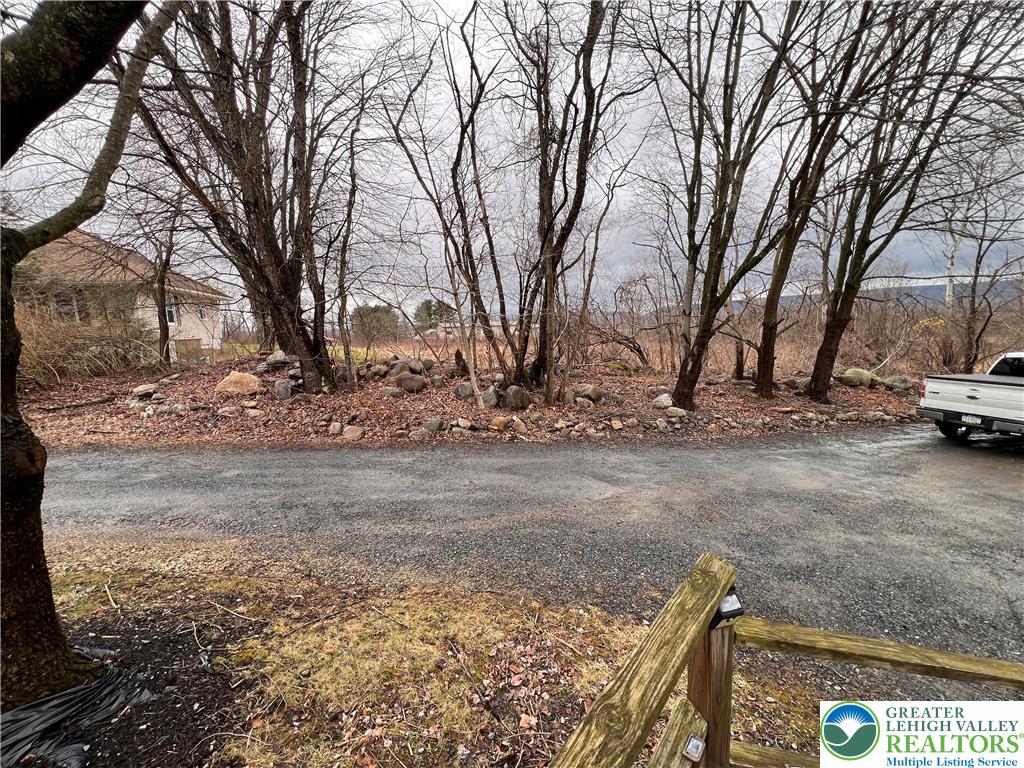 362 Mt Pleasant Road Bangor, PA 18013 - Photo 25 of 31