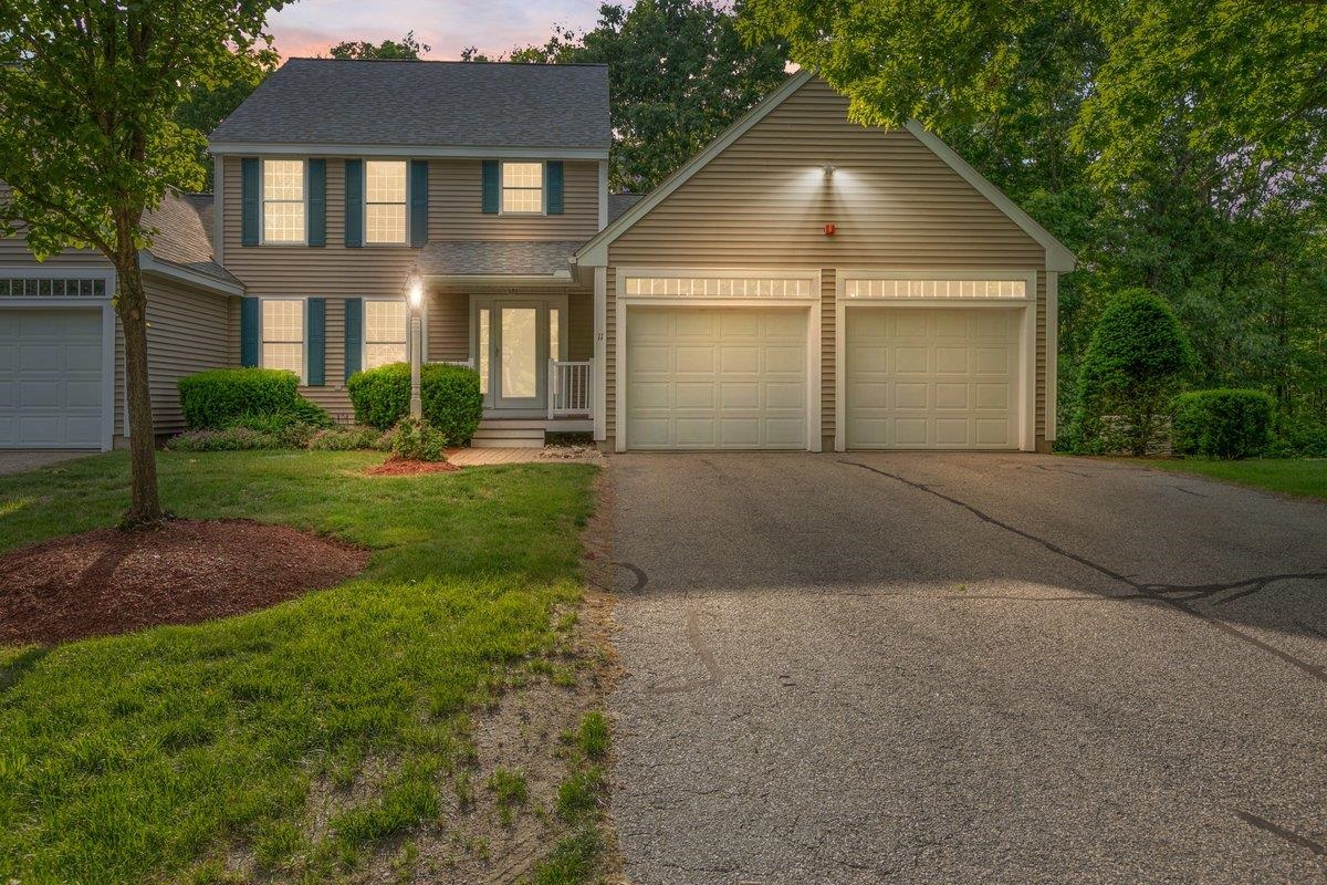 11 Pentucket Court, Unit 11 Atkinson, NH 03811 - Photo 2 of 46