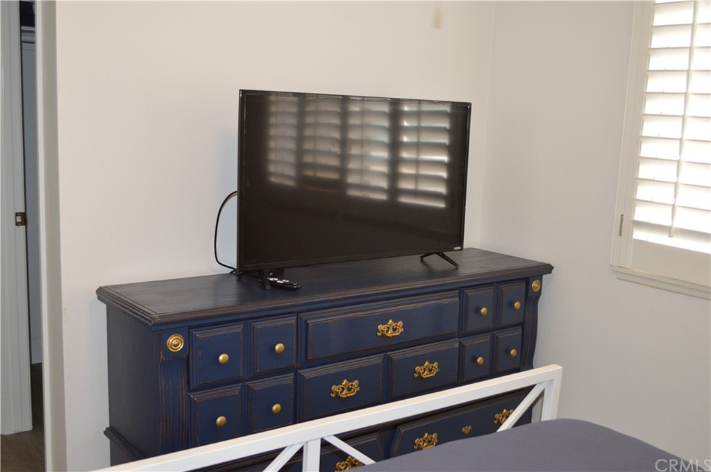 2139 Via Aguila San Clemente, CA 92673 - Photo 21 of 34 a view of dresser with chair