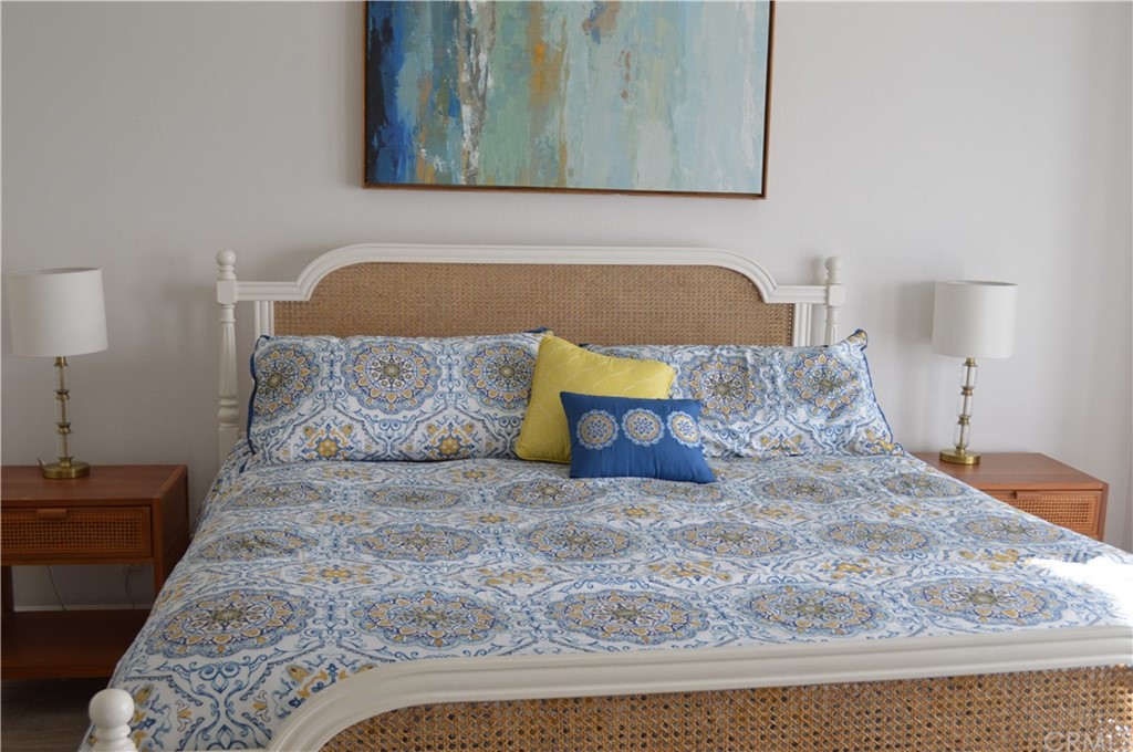 2139 Via Aguila San Clemente, CA 92673 - Photo 25 of 34 a room with a bed and a couch