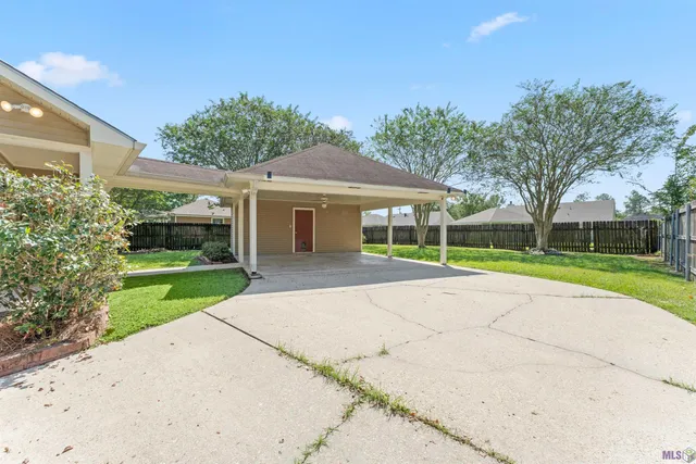 $210,000 | 12474 Fairhope Way, Baton Rouge, LA 70816