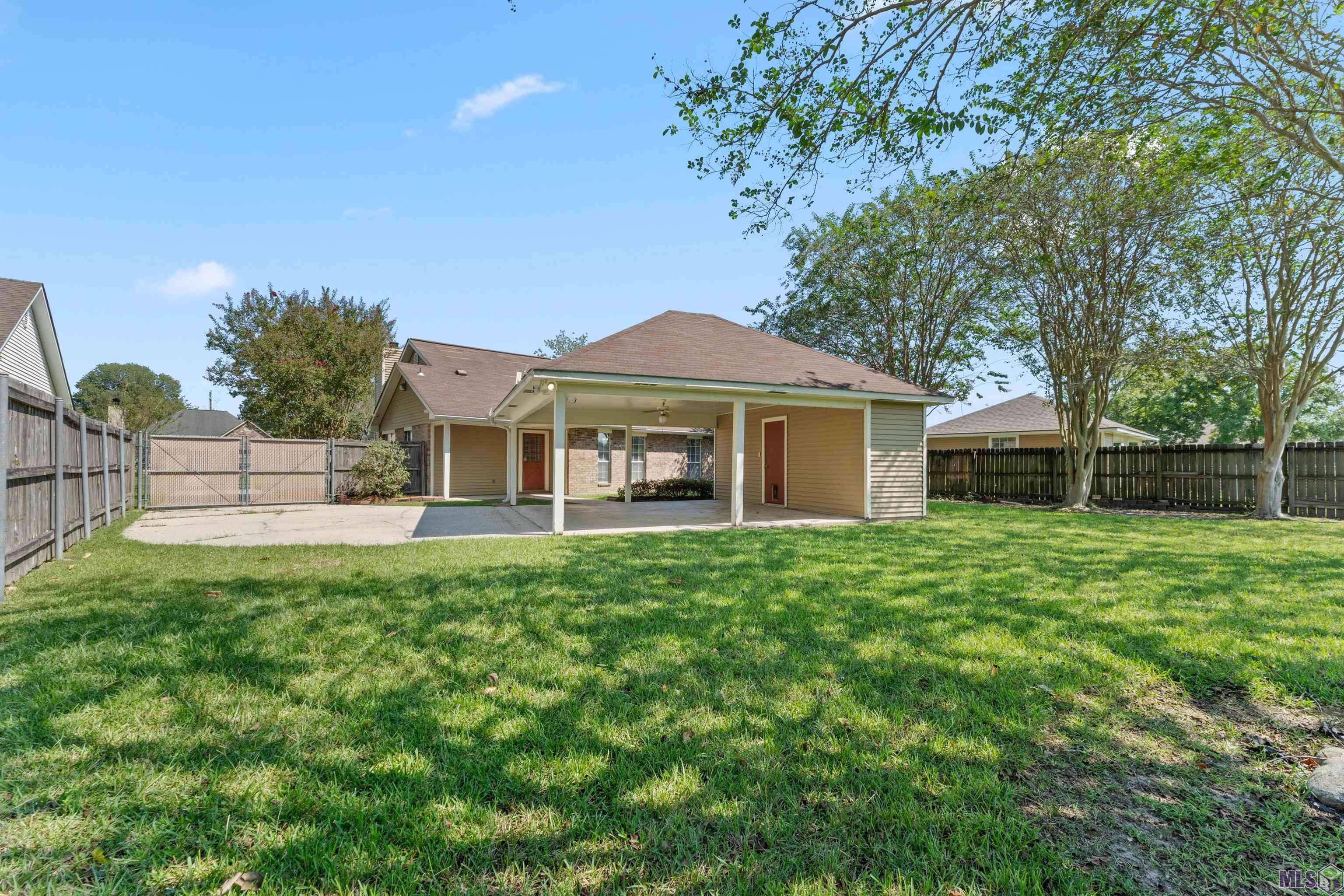 12474 Fairhope Way Baton Rouge, LA 70816 - Photo 20 of 20 Backyard