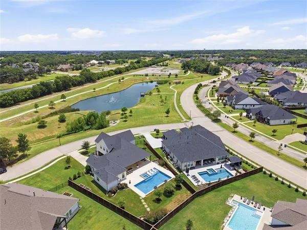 $1,069,000 | 167 Stirling Drive, Argyle, TX 76226