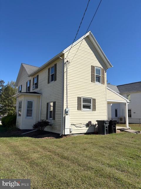 301 Central Avenue Ridgely, MD 21660 - Photo 6 of 20 a view of a house with backyard
