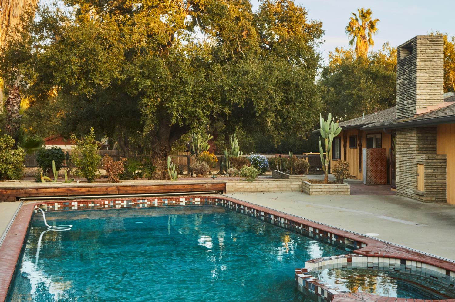 918 El Toro Road Ojai, CA 93023 - Photo 1 of 40