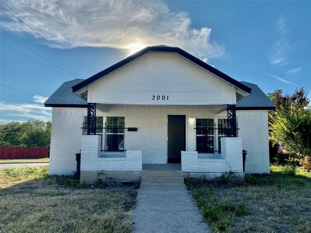 $225,000 | 3001 Ross Avenue, Fort Worth, TX 76106