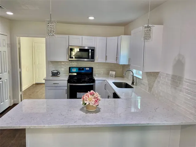 $225,000 | 3001 Ross Avenue, Fort Worth, TX 76106