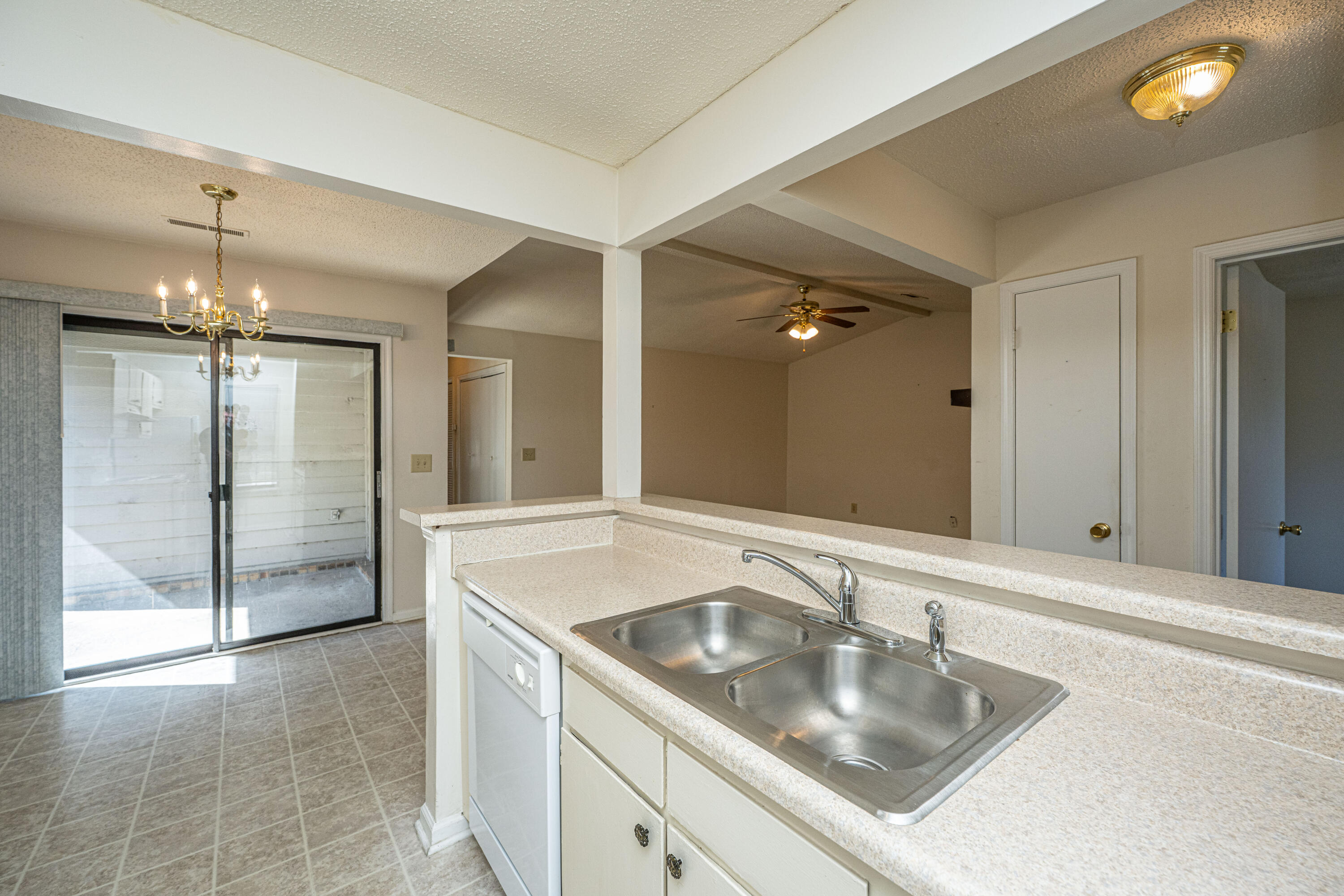 415 Erskine Street, Unit A Ladson, SC 29456 - Photo 15 of 36 415ErskineStUnitA015