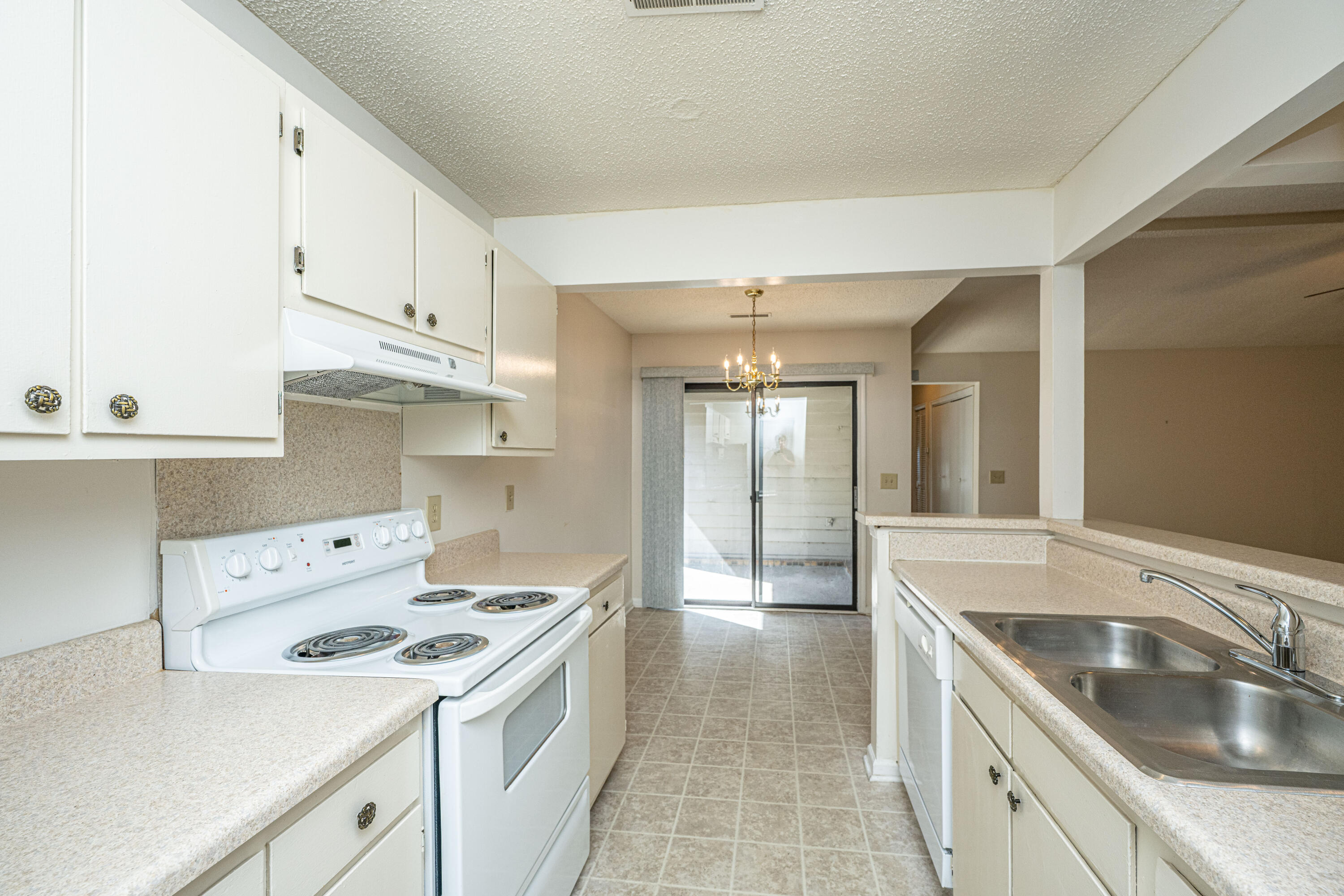 415 Erskine Street, Unit A Ladson, SC 29456 - Photo 16 of 36 415ErskineStUnitA016