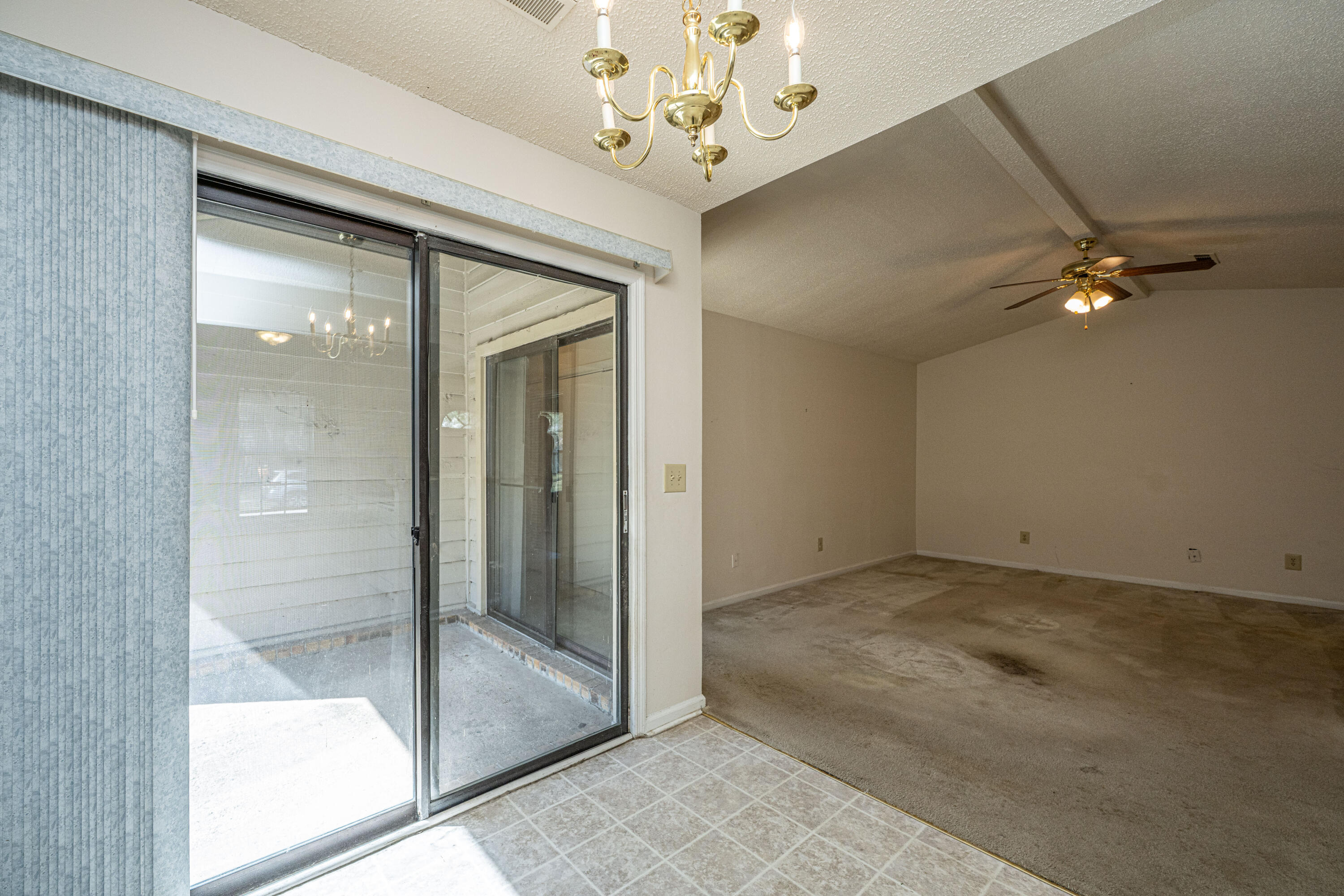 415 Erskine Street, Unit A Ladson, SC 29456 - Photo 6 of 36 415ErskineStUnitA006