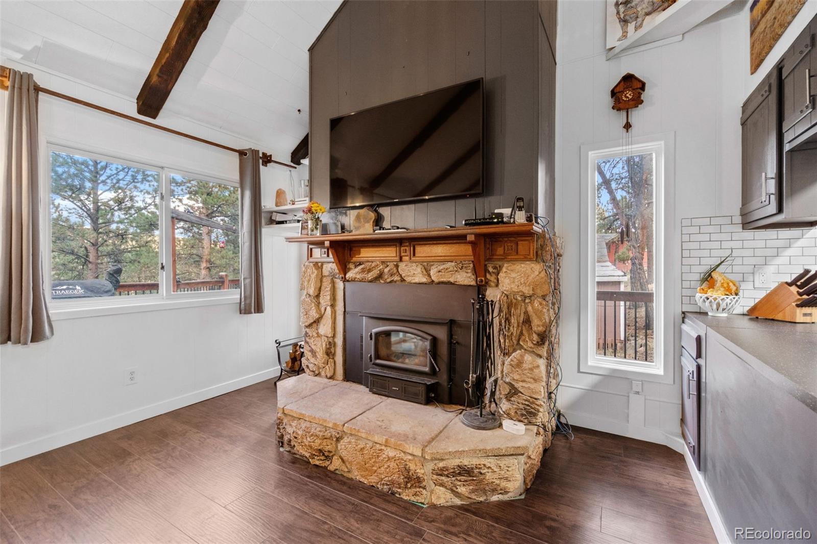1933 Roland Drive Bailey, CO 80421 - Photo 17 of 39 Gallery Image 17
