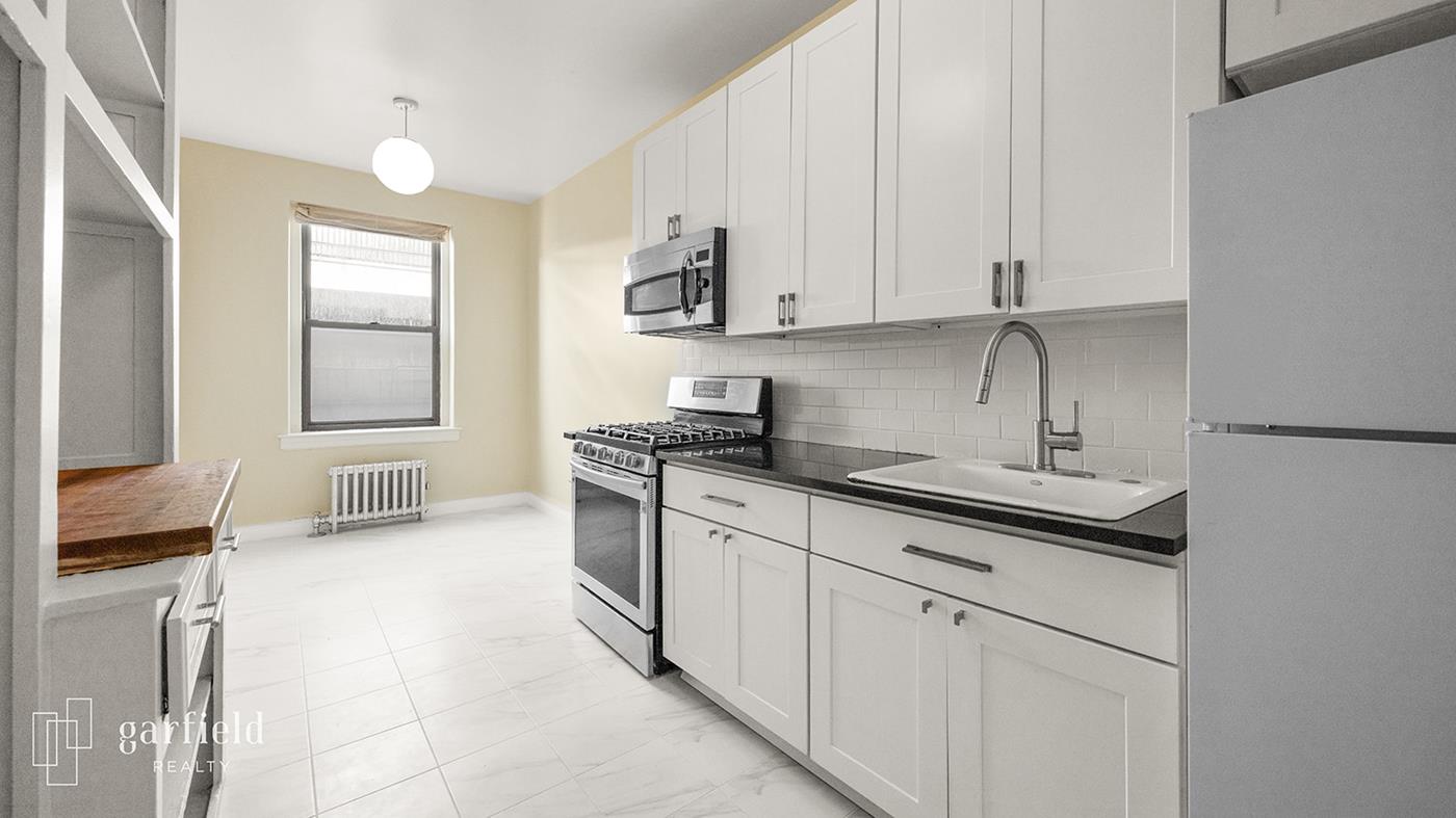 570 Westminster Road, Unit C17 Brooklyn, NY 11230 - Photo 8 of 11