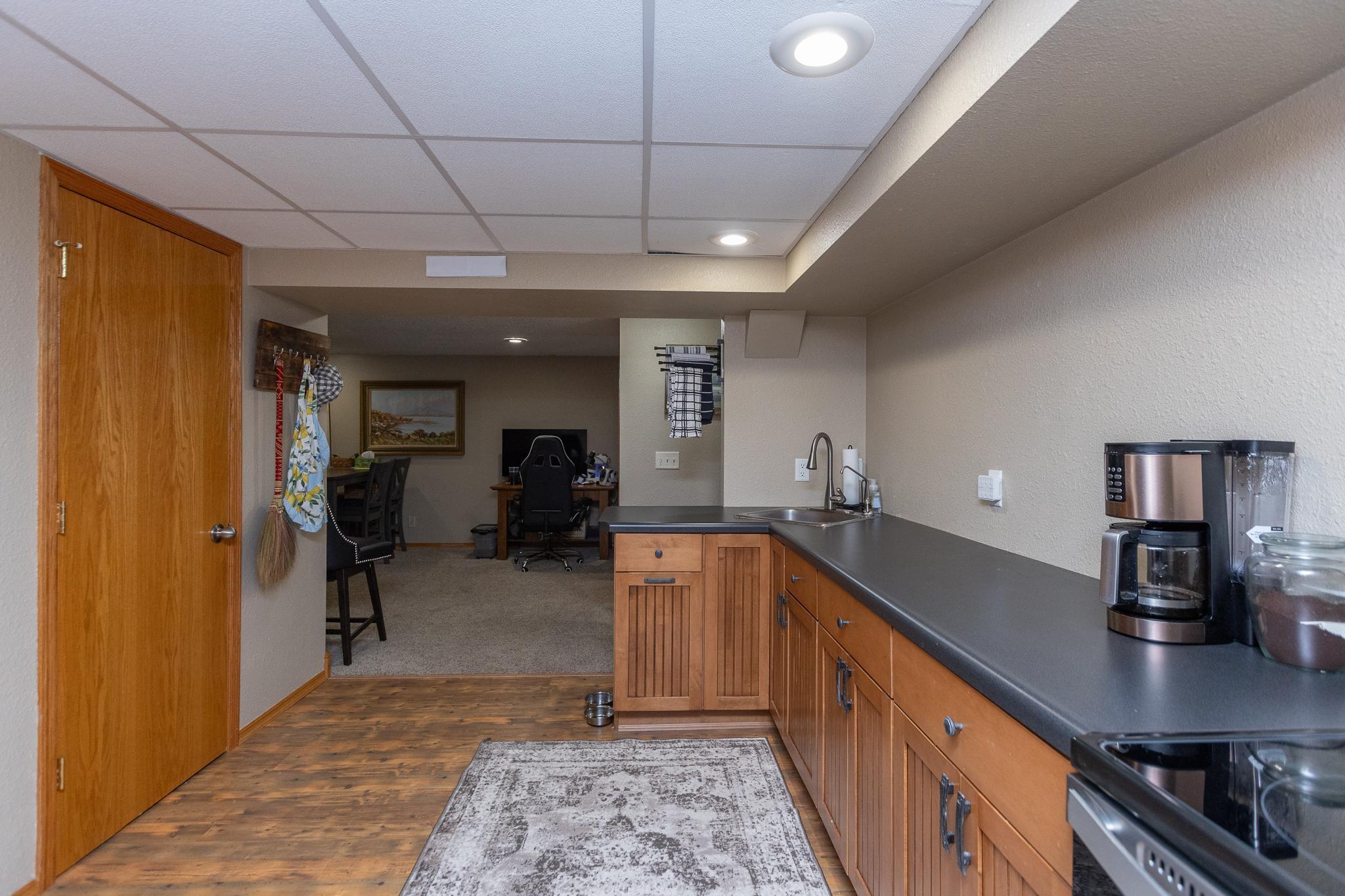 623 Washington Avenue Fairmont, MN 56031 - Photo 19 of 43
