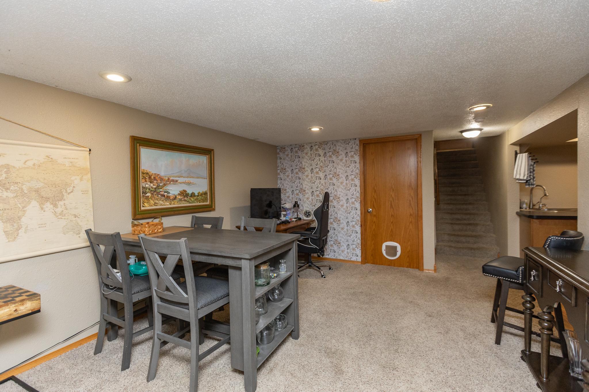 623 Washington Avenue Fairmont, MN 56031 - Photo 8 of 43