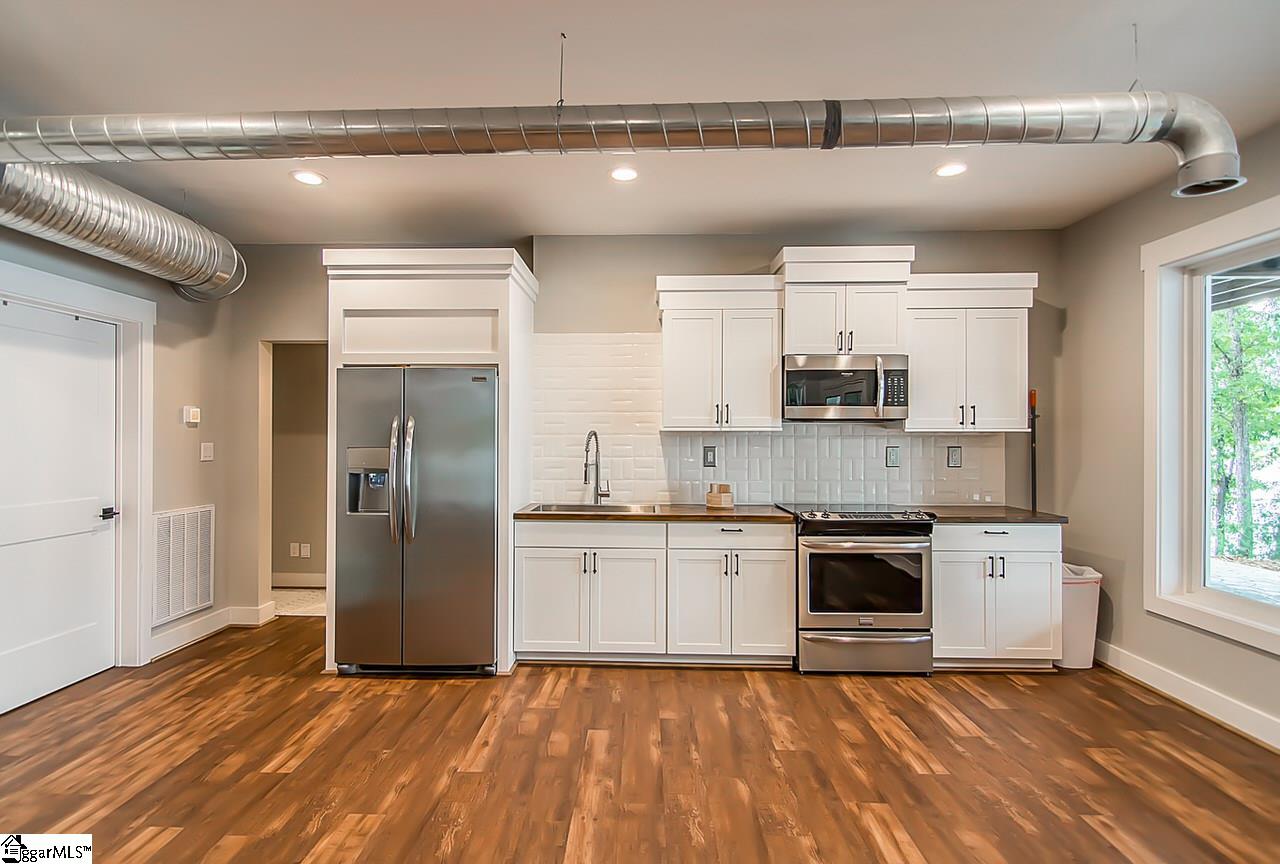 227 Riverlake Road Fair Play, SC 29643 - Photo 21 of 36 Gallery Image 21