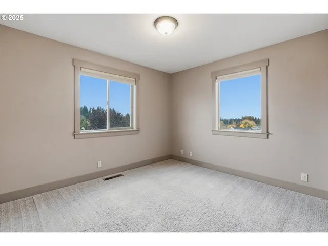 $530,000 | 158 Rolling Hills Avenue Southeast, Salem, OR 97306