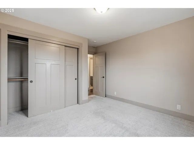 $530,000 | 158 Rolling Hills Avenue Southeast, Salem, OR 97306