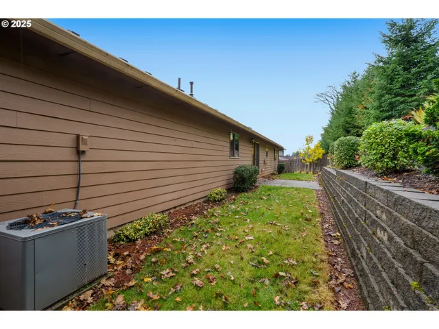 $530,000 | 158 Rolling Hills Avenue Southeast, Salem, OR 97306